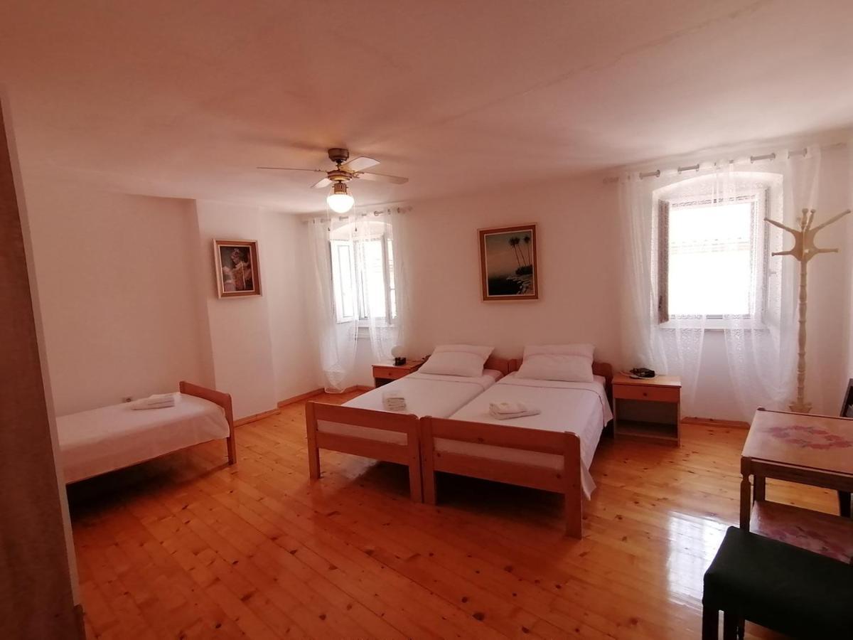 פלומין Bernik Rooms מראה חיצוני תמונה
